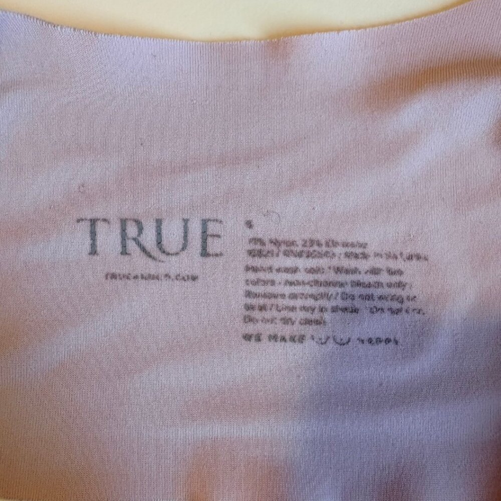 True & Co Blush Seamless Wireless Bralette Adjustable Straps - Picture 3 of 4